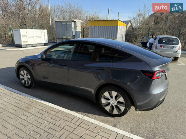 Серый Тесла Model Y, объемом двигателя 0 л и пробегом 59 тыс. км за 22300 $, фото 10 на Automoto.ua