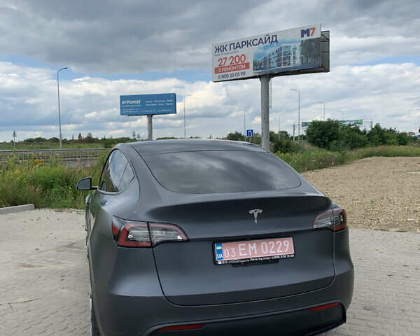 Серый Тесла Model Y, объемом двигателя 0 л и пробегом 170 тыс. км за 22900 $, фото 14 на Automoto.ua