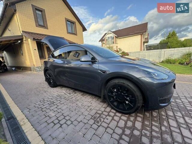 Сірий Тесла Model Y, об'ємом двигуна 0 л та пробігом 125 тис. км за 22500 $, фото 4 на Automoto.ua
