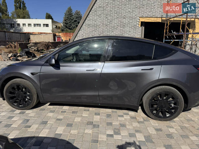 Серый Тесла Model Y, объемом двигателя 0 л и пробегом 170 тыс. км за 23000 $, фото 11 на Automoto.ua