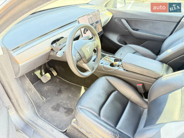 Серый Тесла Model Y, объемом двигателя 0 л и пробегом 59 тыс. км за 22300 $, фото 23 на Automoto.ua