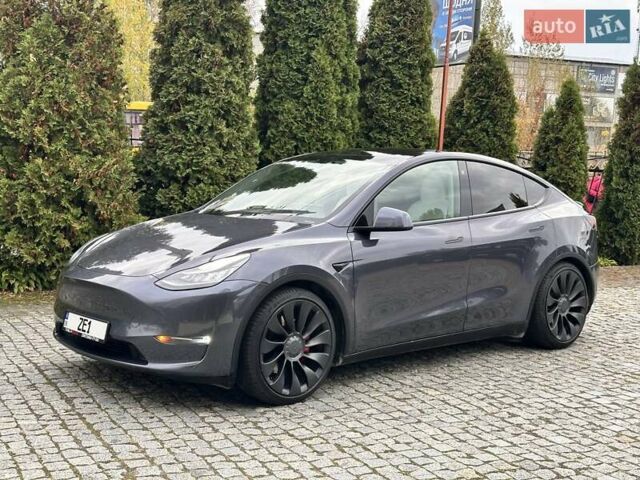 Тесла Model Y 2020 у Києві на Automoto.ua Сірий Тесла Model Y, об'ємом двигуна 0 л та пробігом 95 тис. км за 22700 $, фото 2 на Automoto.ua