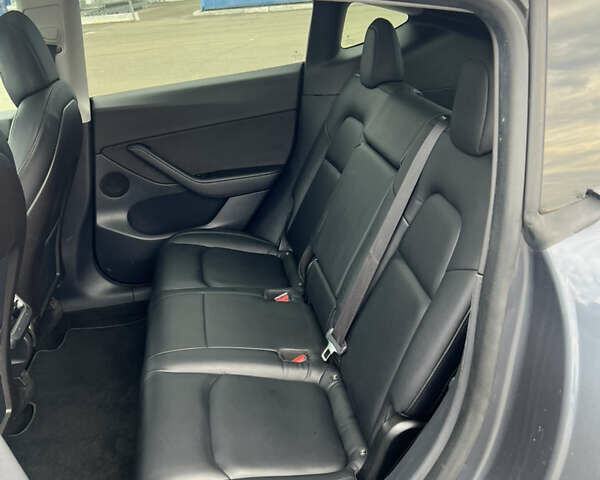 Серый Тесла Model Y, объемом двигателя 0 л и пробегом 99 тыс. км за 22300 $, фото 9 на Automoto.ua