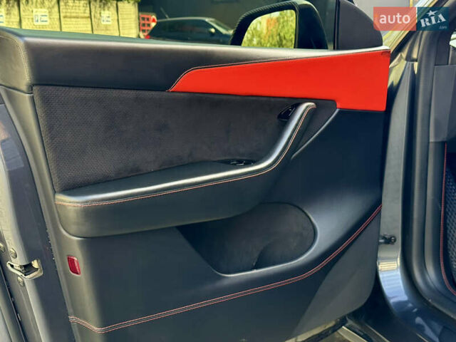 Сірий Тесла Model Y, об'ємом двигуна 0 л та пробігом 100 тис. км за 24000 $, фото 24 на Automoto.ua