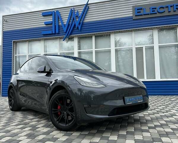 Серый Тесла Model Y, объемом двигателя 0 л и пробегом 77 тыс. км за 30555 $, фото 33 на Automoto.ua