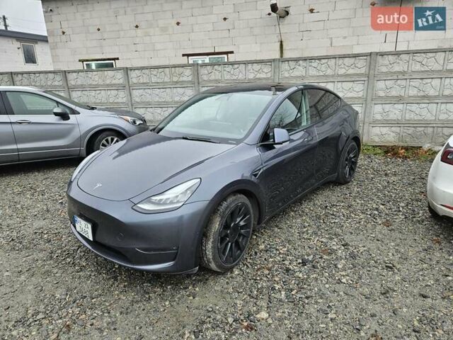 Серый Тесла Model Y, объемом двигателя 0 л и пробегом 50 тыс. км за 22500 $, фото 2 на Automoto.ua