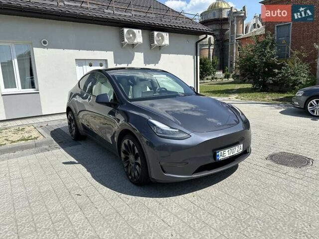 Серый Тесла Model Y, объемом двигателя 0 л и пробегом 58 тыс. км за 31900 $, фото 3 на Automoto.ua