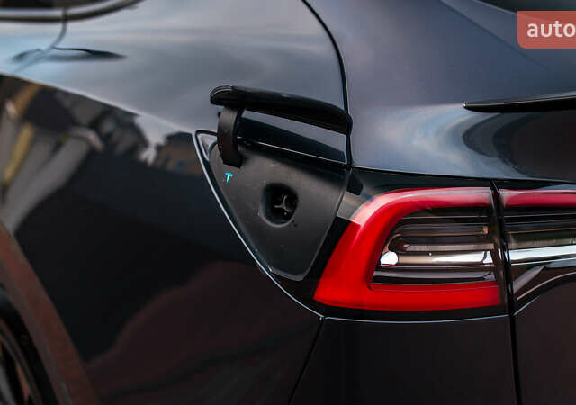 Сірий Тесла Model Y, об'ємом двигуна 0 л та пробігом 75 тис. км за 26499 $, фото 22 на Automoto.ua