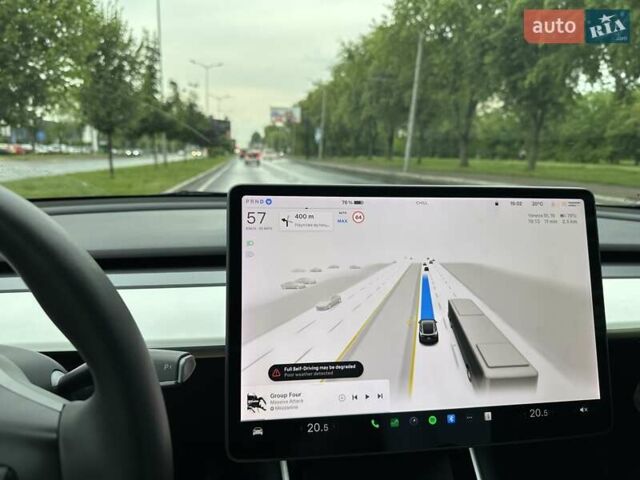 Серый Тесла Model Y, объемом двигателя 0 л и пробегом 58 тыс. км за 31900 $, фото 23 на Automoto.ua