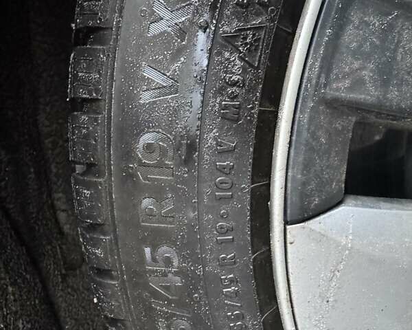 Серый Тесла Model Y, объемом двигателя 0 л и пробегом 46 тыс. км за 29500 $, фото 23 на Automoto.ua