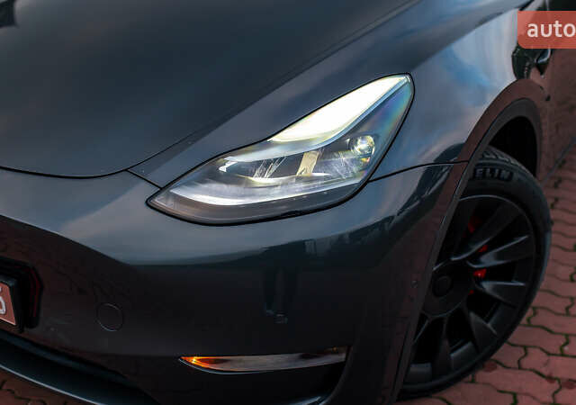 Сірий Тесла Model Y, об'ємом двигуна 0 л та пробігом 75 тис. км за 26499 $, фото 59 на Automoto.ua