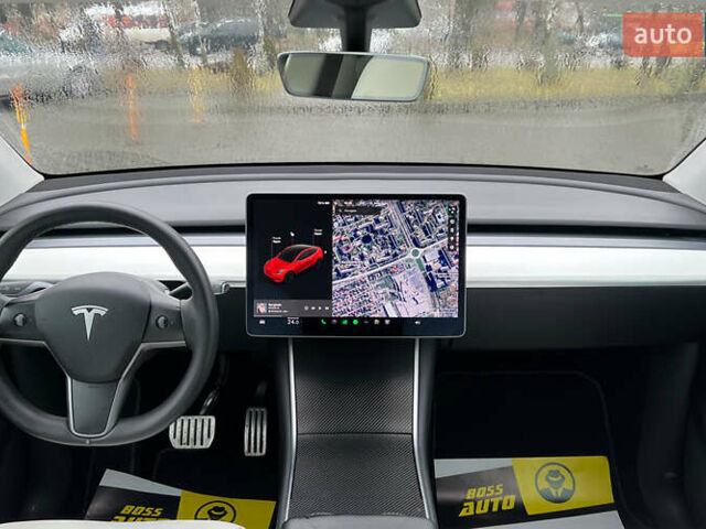 Сірий Тесла Model Y, об'ємом двигуна 0 л та пробігом 76 тис. км за 26850 $, фото 14 на Automoto.ua