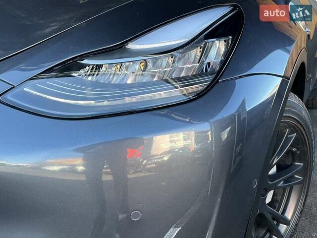Сірий Тесла Model Y, об'ємом двигуна 0 л та пробігом 81 тис. км за 21499 $, фото 4 на Automoto.ua