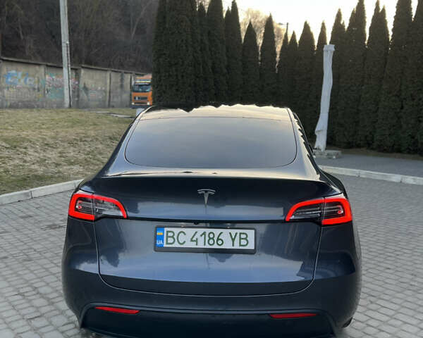 Серый Тесла Model Y, объемом двигателя 0 л и пробегом 60 тыс. км за 24200 $, фото 5 на Automoto.ua