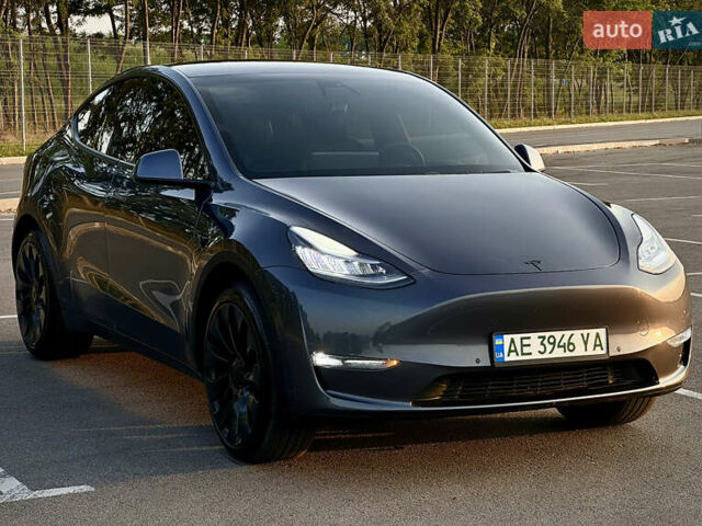 Сірий Тесла Model Y, об'ємом двигуна 0 л та пробігом 96 тис. км за 23499 $, фото 3 на Automoto.ua