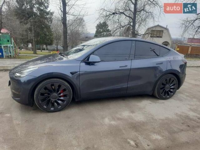 Серый Тесла Model Y, объемом двигателя 0 л и пробегом 48 тыс. км за 24900 $, фото 59 на Automoto.ua