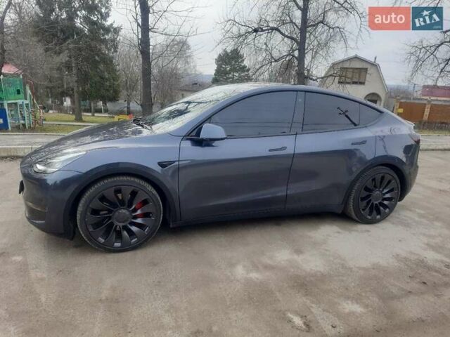 Серый Тесла Model Y, объемом двигателя 0 л и пробегом 48 тыс. км за 28500 $, фото 59 на Automoto.ua