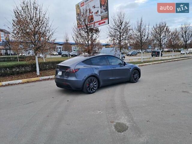 Серый Тесла Model Y, объемом двигателя 0 л и пробегом 100 тыс. км за 23500 $, фото 14 на Automoto.ua