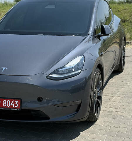 Тесла Model Y 2020 в Луцке на Automoto.ua Серый Тесла Model Y, объемом двигателя 0 л и пробегом 112 тыс. км за 21300 $, фото 6 на Automoto.ua