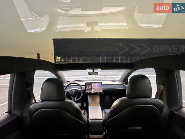 Сірий Тесла Model Y, об'ємом двигуна 0 л та пробігом 96 тис. км за 23499 $, фото 22 на Automoto.ua