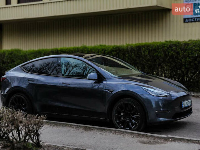 Серый Тесла Model Y, объемом двигателя 0 л и пробегом 77 тыс. км за 21600 $, фото 6 на Automoto.ua