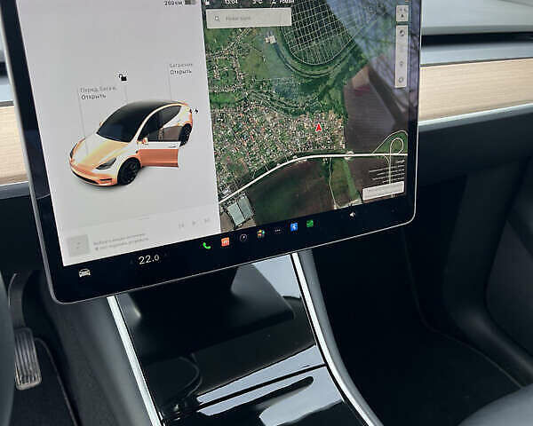 Серый Тесла Model Y, объемом двигателя 0 л и пробегом 75 тыс. км за 18500 $, фото 5 на Automoto.ua