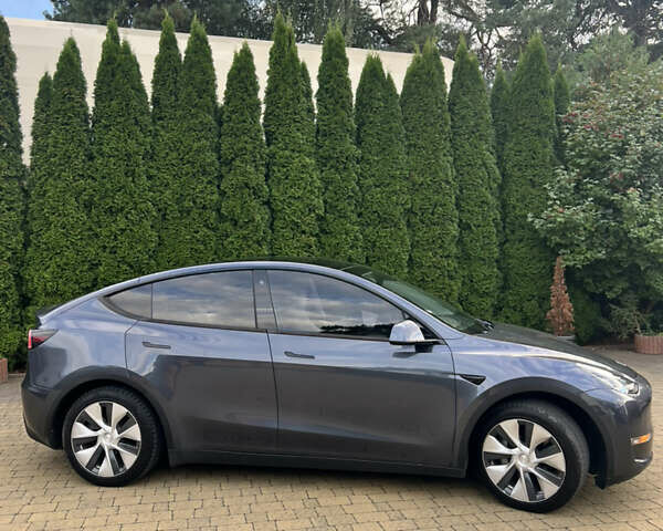 Серый Тесла Model Y, объемом двигателя 0 л и пробегом 117 тыс. км за 22000 $, фото 23 на Automoto.ua