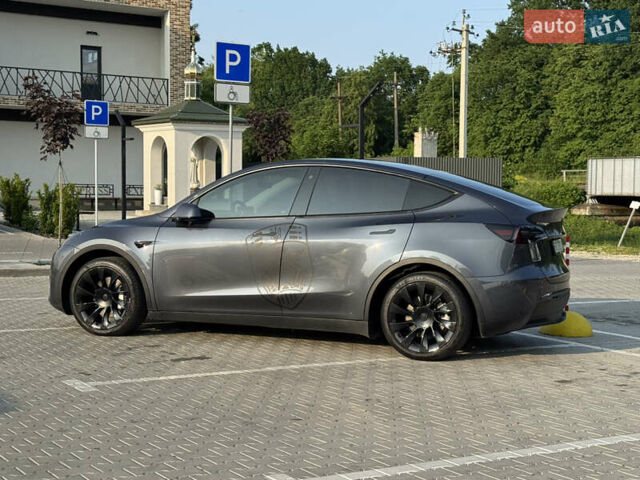 Серый Тесла Model Y, объемом двигателя 0 л и пробегом 79 тыс. км за 24300 $, фото 22 на Automoto.ua