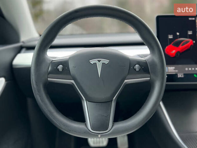 Сірий Тесла Model Y, об'ємом двигуна 0 л та пробігом 76 тис. км за 26850 $, фото 10 на Automoto.ua