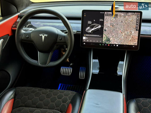 Сірий Тесла Model Y, об'ємом двигуна 0 л та пробігом 100 тис. км за 24000 $, фото 20 на Automoto.ua