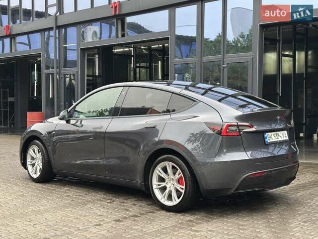 Серый Тесла Model Y, объемом двигателя 0 л и пробегом 92 тыс. км за 23500 $, фото 7 на Automoto.ua