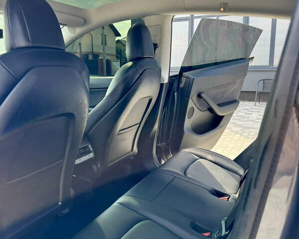 Сірий Тесла Model Y, об'ємом двигуна 0 л та пробігом 107 тис. км за 23600 $, фото 22 на Automoto.ua