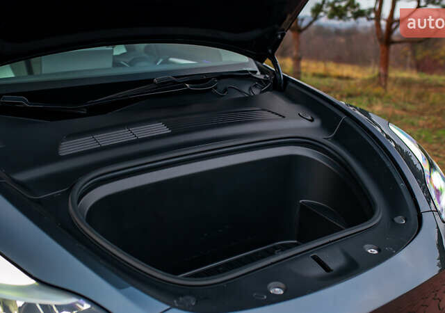 Сірий Тесла Model Y, об'ємом двигуна 0 л та пробігом 75 тис. км за 26499 $, фото 16 на Automoto.ua