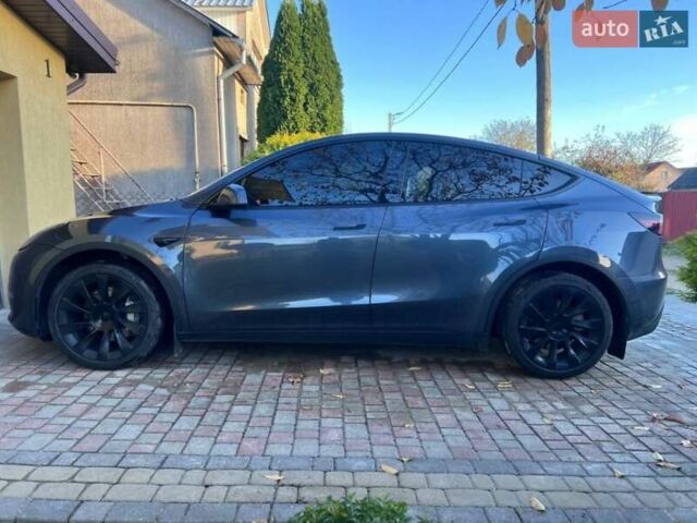 Тесла Model Y 2020 в Яворове на Automoto.ua Серый Тесла Model Y, объемом двигателя 0 л и пробегом 121 тыс. км за 22500 $, фото 2 на Automoto.ua