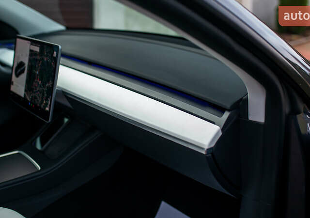 Сірий Тесла Model Y, об'ємом двигуна 0 л та пробігом 75 тис. км за 26499 $, фото 41 на Automoto.ua