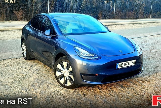 Сірий Тесла Model Y, об'ємом двигуна 0 л та пробігом 24 тис. км за 33500 $, фото 2 на Automoto.ua