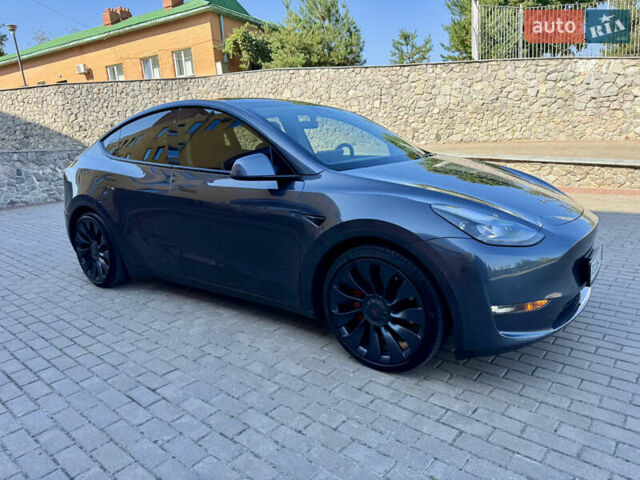 Серый Тесла Model Y, объемом двигателя 0 л и пробегом 107 тыс. км за 29800 $, фото 18 на Automoto.ua