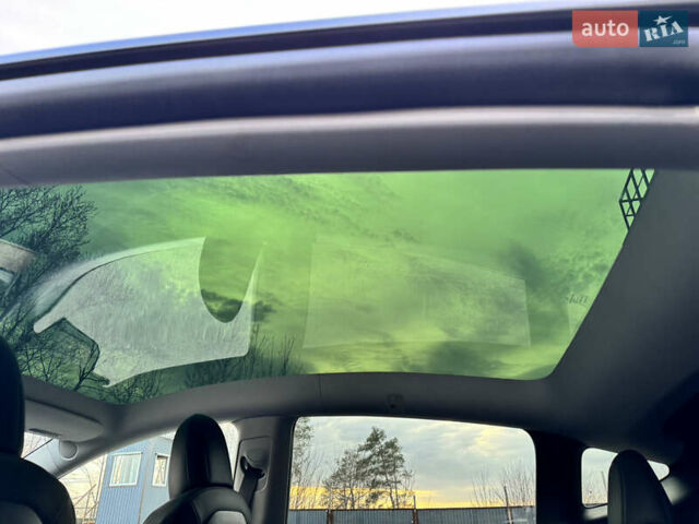 Серый Тесла Model Y, объемом двигателя 0 л и пробегом 38 тыс. км за 28900 $, фото 28 на Automoto.ua