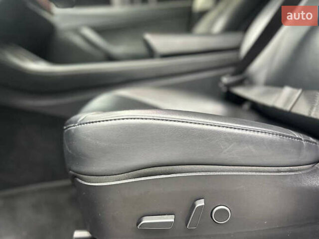 Серый Тесла Model Y, объемом двигателя 0 л и пробегом 20 тыс. км за 27500 $, фото 9 на Automoto.ua