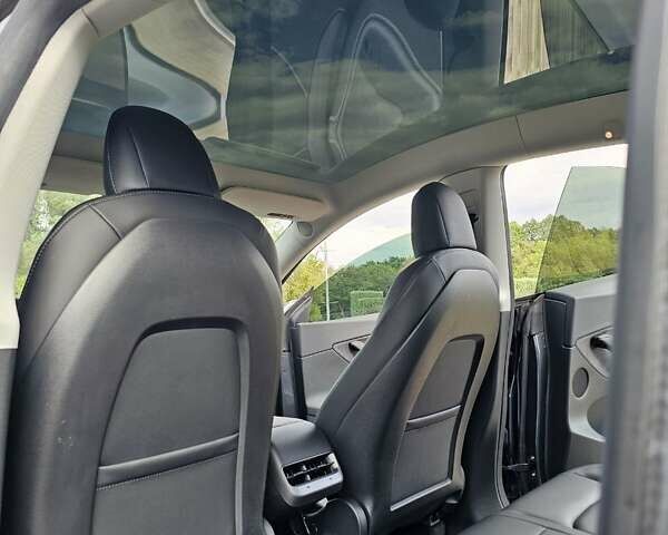 Сірий Тесла Model Y, об'ємом двигуна 0 л та пробігом 87 тис. км за 27000 $, фото 26 на Automoto.ua