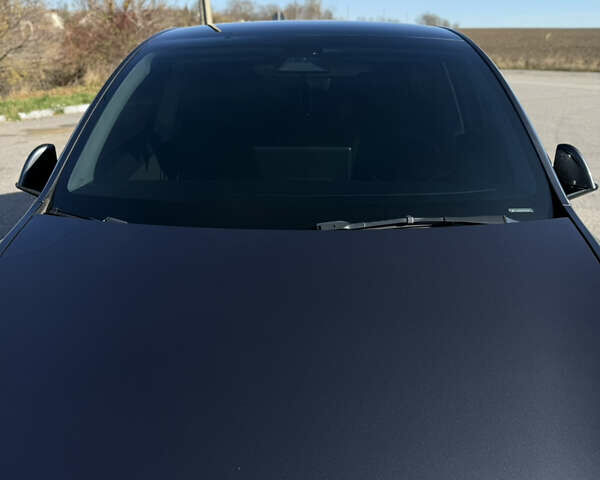 Серый Тесла Model Y, объемом двигателя 0 л и пробегом 44 тыс. км за 26000 $, фото 10 на Automoto.ua