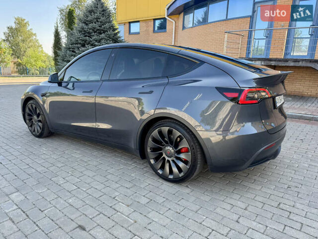 Серый Тесла Model Y, объемом двигателя 0 л и пробегом 107 тыс. км за 29800 $, фото 8 на Automoto.ua