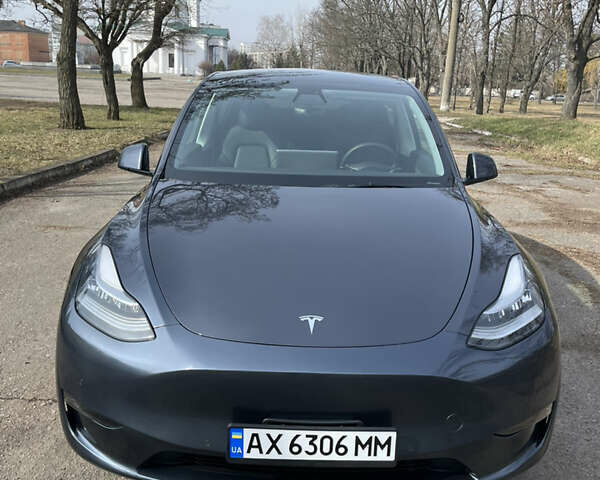 Серый Тесла Model Y, объемом двигателя 0 л и пробегом 36 тыс. км за 45000 $, фото 2 на Automoto.ua