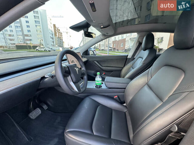Сірий Тесла Model Y, об'ємом двигуна 0 л та пробігом 52 тис. км за 23499 $, фото 19 на Automoto.ua
