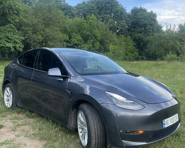 Серый Тесла Model Y, объемом двигателя 0 л и пробегом 75 тыс. км за 24500 $, фото 7 на Automoto.ua