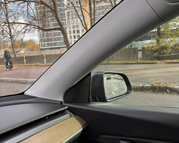 Тесла Model Y 2021 в Львове на Automoto.ua Серый Тесла Model Y, объемом двигателя 0 л и пробегом 135 тыс. км за 19300 $, фото 29 на Automoto.ua