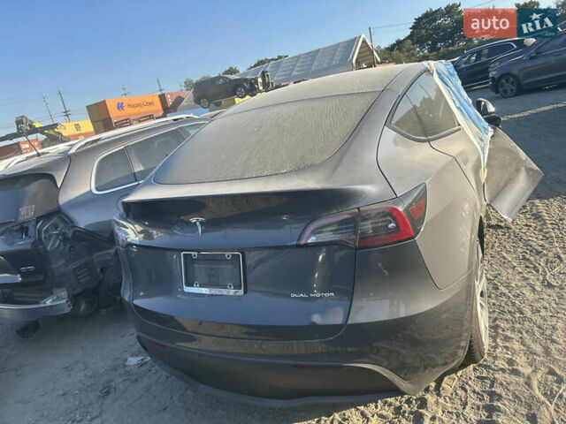 Серый Тесла Model Y, объемом двигателя 0 л и пробегом 81 тыс. км за 17500 $, фото 19 на Automoto.ua