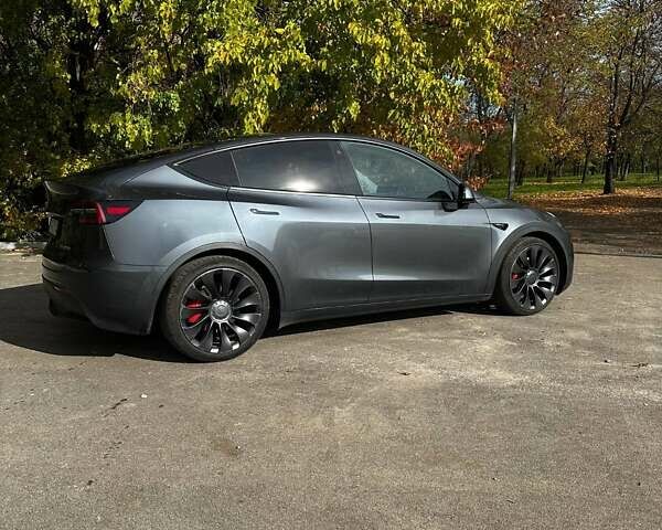 Тесла Model Y 2021 в Каменское - Днепродзержинск на Automoto.ua Серый Тесла Model Y, объемом двигателя 0 л и пробегом 62 тыс. км за 29000 $, фото 18 на Automoto.ua