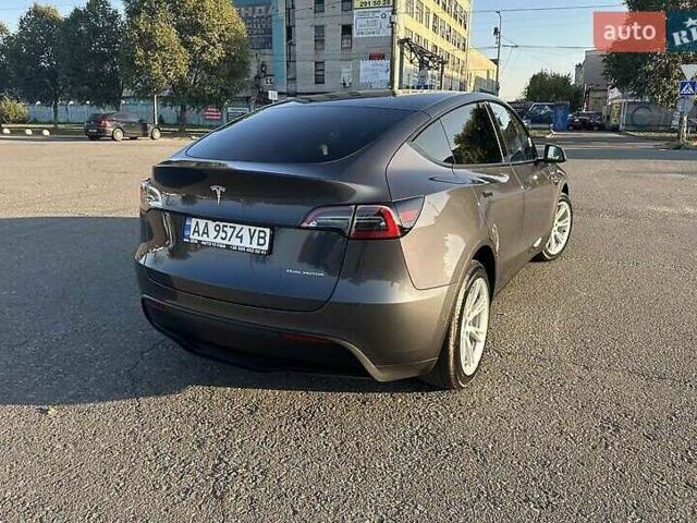 Сірий Тесла Model Y, об'ємом двигуна 0 л та пробігом 69 тис. км за 21900 $, фото 9 на Automoto.ua