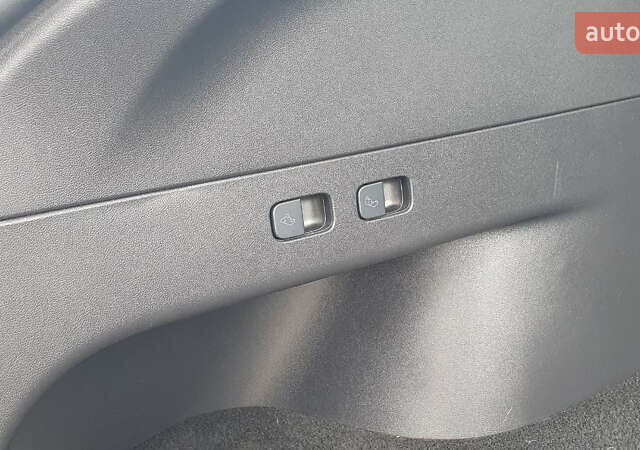 Тесла Model Y 2021 в Киеве на Automoto.ua Серый Тесла Model Y, объемом двигателя 0 л и пробегом 84 тыс. км за 27900 $, фото 25 на Automoto.ua